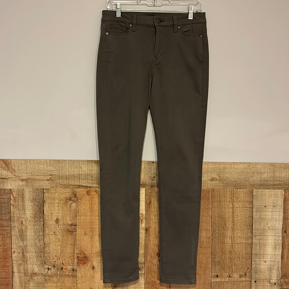 Calvin Klein Women’s Gray Slim Straight Jeans